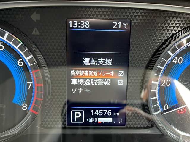 三菱 ｅＫクロス M 愛知県 2020(令2)年 1.5万km シルキーホワイト 衝突軽減システム/SDナビ/シートヒーター/フルセグ/CD DVD/Bluetooth/バックカメラ/コーナーセンサー/LEDヘッドライト/オートライト/ETC/ステアリングスイッチ