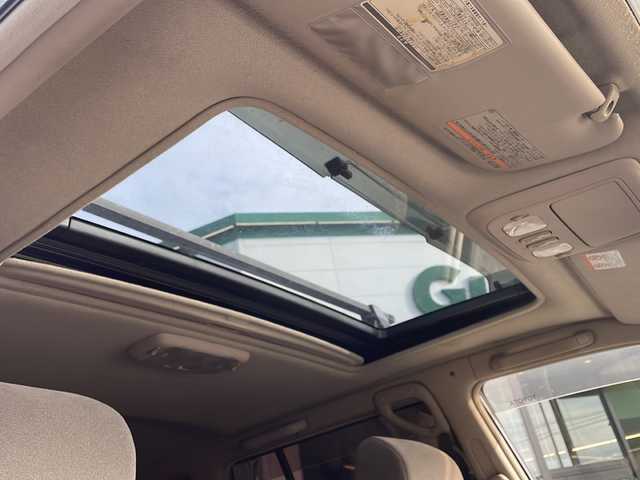 トヨタ ランドクルーザー VX－LTD Gセレクション 新潟県 2001(平13)年 18.2万km ホワイトパールマイカ 純正ナビ/前席シートヒーター/前席パワーシート/ベットキット/AHC/ETC/ルーフレール/保証書/取扱説明書