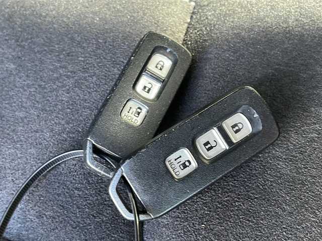 ホンダ Ｎ ＢＯＸ カスタム L 長野県 2022(令4)年 2.2万km クリスタルブラックパール 純正メモリナビ CD/USB/Bluetooth/バックカメラ/左側パワースライドドア/シートヒーター /クルーズコントロール/レーンキープアシスト/純正14インチアルミ/保証書・取説/ワンオーナー
