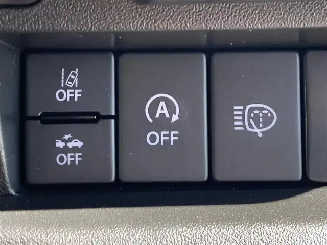 スズキ ジムニー XC 栃木県 2023(令5)年 0.8万km ピュアホワイトP スズキセーフティサポート/純正KENWOODナビ/フルセグTV/DVD/Bluetooth/USB/バックカメラ/ETC/ナビ連動前後ドライブレコーダー/クルーズコントロール/LEDヘッドライト/フォグランプ/オートハイビーム/スマートキー/プッシュEgスタート/純正マッドガード/純正フロアマット/アイドリングストップ/サイド/カーテンエアバッグ