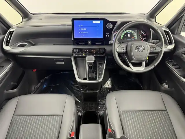 トヨタ ノア S－Z 埼玉県 2023(令5)年 3.5万km アティチュードブラックマイカ 禁煙車　純正10.5型ナビ　後席モニター　CD　DVD　BT　HDMI　TV　3眼ヘッドライト　ETC2.0　ドライブレコーダー　バックカメラ　ハーフレザーシート　温シート　スペアキー　衝突被害軽減