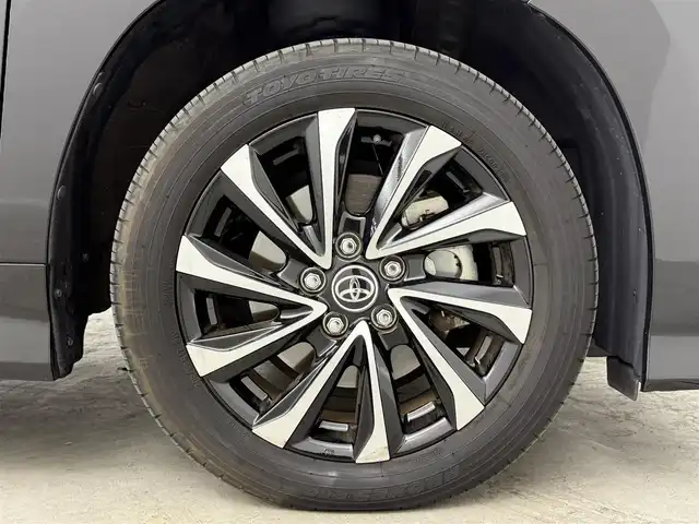 トヨタ ノア S－Z 埼玉県 2023(令5)年 3.5万km アティチュードブラックマイカ 禁煙車　純正10.5型ナビ　後席モニター　CD　DVD　BT　HDMI　TV　3眼ヘッドライト　ETC2.0　ドライブレコーダー　バックカメラ　ハーフレザーシート　温シート　スペアキー　衝突被害軽減