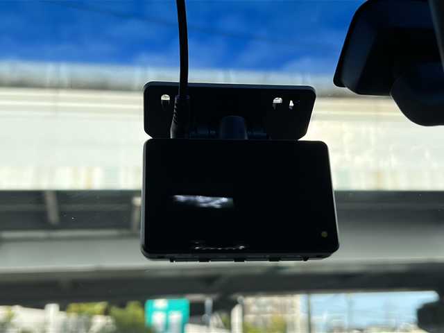 ホンダ フリード スパイク G ジャストセレクション 東京都 2012(平24)年 9.1万km モダンスティールM 純正メモリナビ　型式：VXM-128VS/【TV/DVD/CD/USB/SD】/パワースライドドア/ETC/ドライブレコーダー/ＨＩＤオートライト/横滑り防止装置/電動格納ミラー/スタッドレスタイヤ積込