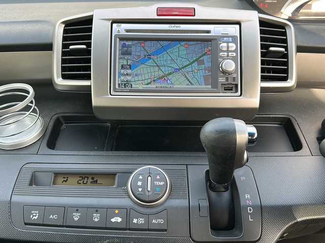 ホンダ フリード スパイク G ジャストセレクション 東京都 2012(平24)年 9.1万km モダンスティールM 純正メモリナビ　型式：VXM-128VS/【TV/DVD/CD/USB/SD】/パワースライドドア/ETC/ドライブレコーダー/ＨＩＤオートライト/横滑り防止装置/電動格納ミラー/スタッドレスタイヤ積込