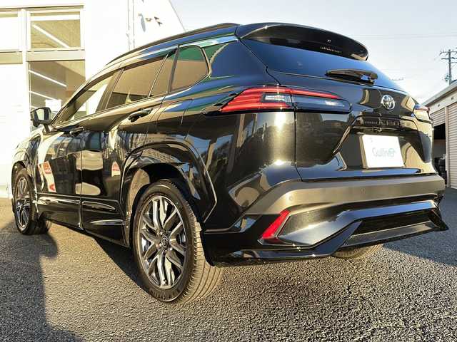 トヨタ カローラ クロス ハイブリッド Z 山形県 2025(令7)年 0.2万km ブラックマイカ ・ワンオーナー/・４WD/・モデリスタフルエアロ/・純正ディスプレイオーディオ/フルセグ/Bluetooth//AppleCarPlay/AndroidAuto/・バックカメラ/・前後純正ドラレコ/・ビルトインETC2.0/・プリクラッシュセーフティ/・レーダークルーズコントロール/・レーントレーシングアシスト/・オートマチックハイビーム/・ロードサインアシスト/・プロアクティブドライビングアシスト/・発進遅れ告知/・シグナルロードプロジェクション/・前席シートヒーター、ベンチレーション/・D席パワーシート/・ハンズフリーパワーバックドア/・フロントワイパーデアイサー/・置くだけ充電/・純正AW/・純正マット/・スペアキー1本/・保証書/・取扱説明書