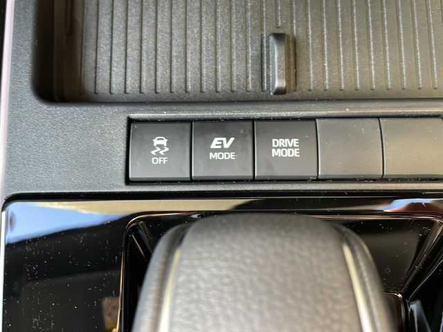 トヨタ カローラ クロス ハイブリッド Z 山形県 2025(令7)年 0.2万km ブラックマイカ ・ワンオーナー/・４WD/・モデリスタフルエアロ/・純正ディスプレイオーディオ/フルセグ/Bluetooth//AppleCarPlay/AndroidAuto/・バックカメラ/・前後純正ドラレコ/・ビルトインETC2.0/・プリクラッシュセーフティ/・レーダークルーズコントロール/・レーントレーシングアシスト/・オートマチックハイビーム/・ロードサインアシスト/・プロアクティブドライビングアシスト/・発進遅れ告知/・シグナルロードプロジェクション/・前席シートヒーター、ベンチレーション/・D席パワーシート/・ハンズフリーパワーバックドア/・フロントワイパーデアイサー/・置くだけ充電/・純正AW/・純正マット/・スペアキー1本/・保証書/・取扱説明書