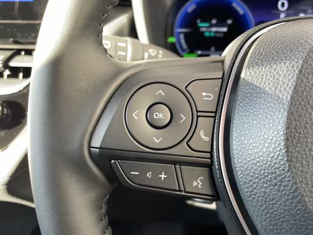 トヨタ カローラ クロス ハイブリッド Z 山形県 2025(令7)年 0.2万km ブラックマイカ ・ワンオーナー/・４WD/・モデリスタフルエアロ/・純正ディスプレイオーディオ/フルセグ/Bluetooth//AppleCarPlay/AndroidAuto/・バックカメラ/・前後純正ドラレコ/・ビルトインETC2.0/・プリクラッシュセーフティ/・レーダークルーズコントロール/・レーントレーシングアシスト/・オートマチックハイビーム/・ロードサインアシスト/・プロアクティブドライビングアシスト/・発進遅れ告知/・シグナルロードプロジェクション/・前席シートヒーター、ベンチレーション/・D席パワーシート/・ハンズフリーパワーバックドア/・フロントワイパーデアイサー/・置くだけ充電/・純正AW/・純正マット/・スペアキー1本/・保証書/・取扱説明書