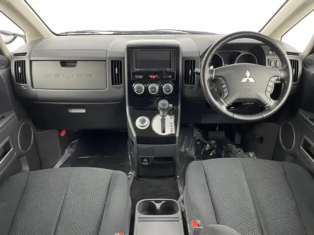 三菱 デリカＤ：５ D－Power package 埼玉県 2015(平27)年 3.5万km ウォームホワイトP/クールシルバー ナビ　後席　両側電動　温シート　Ｂカメラ　クルーズコントロール　ビルトインＥＴＣ　フルセグＴＶ　ＣＤ／ＤＶＤ　Ｂｌｕ－ｒａｙ　ＢＴ　ＨＤＭＩ　キセノンヘッドライト　フルフラット　ＭＴモード付ＡＴ