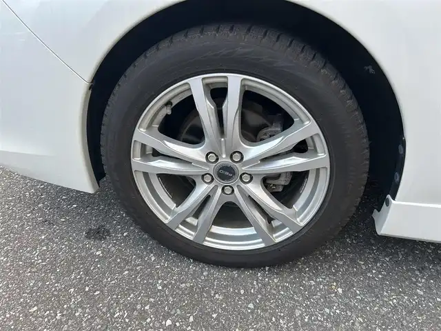 スバル インプレッサ スポーツ 2．0i－S アイサイト 青森県 2013(平25)年 2.7万km サテンホワイトパール ４WD/純正SDナビ/（BT／AM／FM／DVD〉/バックカメラ/ハーフレザーシート（黒）/パワーシート（運転席）/ステアリングスイッチ/パドルシフト/レーダークルーズコントロール/車線逸脱システム/アイドリングストップ/純正夏タイヤ積載/ETC/保証書/取り扱い説明書