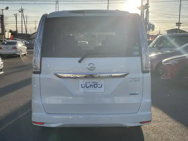 日産 セレナ HWS S HV Vセレ +SeftyⅡ 群馬県 2016(平28)年 8.8万km ブリリアントホワイトパール (株)IDOMが運営する【じしゃロン伊勢崎店】の自社ローン対象車両になります。こちらは現金ご利用時の価格です。自社ローンご希望の方は別途その旨お申付け下さい。/両側パワースライドドア/エマージェンシーブレーキ/コーナーセンサー/社外メモリーナビゲーション/アラウンドビューモニター/CD/DVD/SD/BT/DTV/フリップダウンモニター/クルーズコントロール/ETC/アイドリングストップ/LEDヘッドライト/オートライト/フォグライト/ドアバイザー