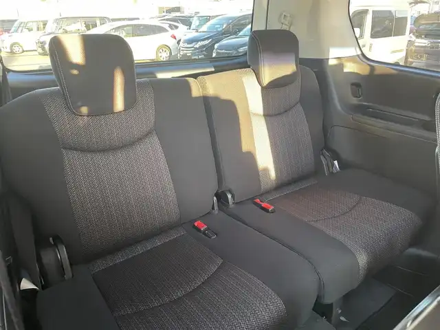 日産 セレナ HWS S HV Vセレ +SeftyⅡ 群馬県 2016(平28)年 8.8万km ブリリアントホワイトパール (株)IDOMが運営する【じしゃロン伊勢崎店】の自社ローン対象車両になります。こちらは現金ご利用時の価格です。自社ローンご希望の方は別途その旨お申付け下さい。/両側パワースライドドア/エマージェンシーブレーキ/コーナーセンサー/社外メモリーナビゲーション/アラウンドビューモニター/CD/DVD/SD/BT/DTV/フリップダウンモニター/クルーズコントロール/ETC/アイドリングストップ/LEDヘッドライト/オートライト/フォグライト/ドアバイザー