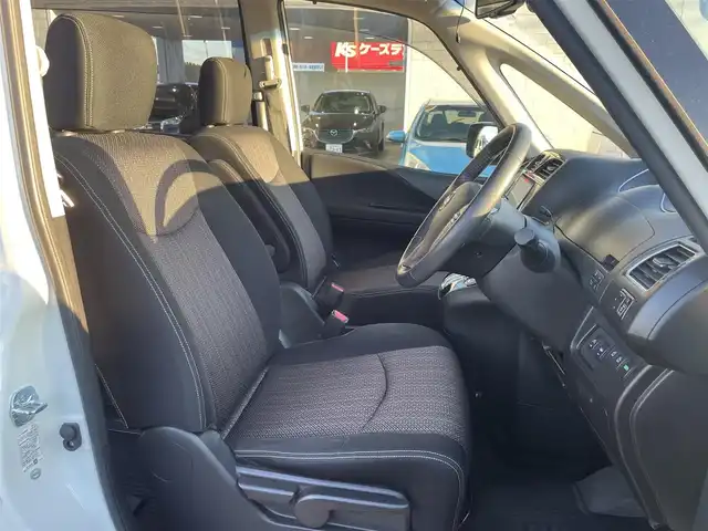 日産 セレナ HWS S HV Vセレ +SeftyⅡ 群馬県 2016(平28)年 8.8万km ブリリアントホワイトパール (株)IDOMが運営する【じしゃロン伊勢崎店】の自社ローン対象車両になります。こちらは現金ご利用時の価格です。自社ローンご希望の方は別途その旨お申付け下さい。/両側パワースライドドア/エマージェンシーブレーキ/コーナーセンサー/社外メモリーナビゲーション/アラウンドビューモニター/CD/DVD/SD/BT/DTV/フリップダウンモニター/クルーズコントロール/ETC/アイドリングストップ/LEDヘッドライト/オートライト/フォグライト/ドアバイザー