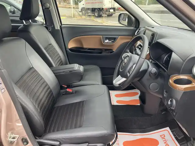 ダイハツ キャスト スタイル GプライムコレSAⅢ 広島県 2020(令2)年 3.6万km ライトローズマイカメタリック ワンオーナー/4WD車/スマートアシスト3/ディーラーオプションナビ/マルチビューモニター/フルセグTV/Bluetooth/ハーフビニールレザーシート/シートヒーター（運転席・助手席）/LEDヘッドライト/LEDフォグライト/オートライト/ETC/新車保証書/取扱説明書/スペアキー