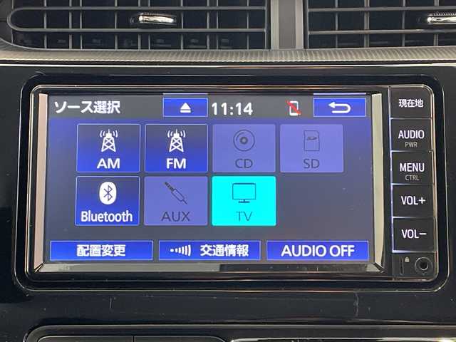 トヨタ アクア 福井県 2019(令1)年 8.9万km ホワイトパールクリスタルシャイン 純正７インチSDナビ/ワンセグTV/BT/CD/SD/AUX/AM/FM/バックカメラ/セーフティセンス/・パーキングサポートブレーキ/・レーンキープアシスト/・クリアランスソナー/・オートハイビーム/・先行車発進お知らせ/ビルトインETC/オートライト/LEDヘッドライト/プッシュスタート/スマートキー×2/社外フロアマット/ステアリングスイッチ