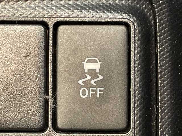 トヨタ アクア 福井県 2019(令1)年 8.9万km ホワイトパールクリスタルシャイン 純正７インチSDナビ/ワンセグTV/BT/CD/SD/AUX/AM/FM/バックカメラ/セーフティセンス/・パーキングサポートブレーキ/・レーンキープアシスト/・クリアランスソナー/・オートハイビーム/・先行車発進お知らせ/ビルトインETC/オートライト/LEDヘッドライト/プッシュスタート/スマートキー×2/社外フロアマット/ステアリングスイッチ