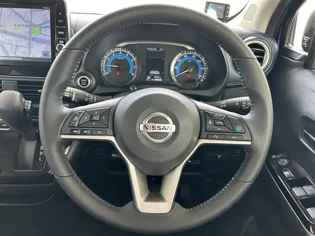 日産 デイズ HWS X プロパイロットED 神奈川県 2020(令2)年 0.4万km オーシャンブルーP ワンオーナー/純正ナビ/フルセグTV/バックカメラ/全方位カメラ/ETC/クリアランスソナー/前後ドライブレコーダー/クルーズコントロール/アイドリングストップ/スマートキー/スペアキー×1/純正フロアマット/純正AW/取扱説明書/保証書