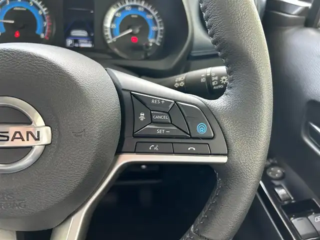 日産 デイズ HWS X プロパイロットED 神奈川県 2020(令2)年 0.4万km オーシャンブルーP ワンオーナー/純正ナビ/フルセグTV/バックカメラ/全方位カメラ/ETC/クリアランスソナー/前後ドライブレコーダー/クルーズコントロール/アイドリングストップ/スマートキー/スペアキー×1/純正フロアマット/純正AW/取扱説明書/保証書
