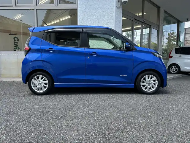 日産 デイズ HWS X プロパイロットED 神奈川県 2020(令2)年 0.4万km オーシャンブルーP ワンオーナー/純正ナビ/フルセグTV/バックカメラ/全方位カメラ/ETC/クリアランスソナー/前後ドライブレコーダー/クルーズコントロール/アイドリングストップ/スマートキー/スペアキー×1/純正フロアマット/純正AW/取扱説明書/保証書