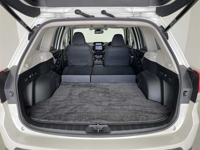 スバル フォレスター X－ブレイク 埼玉県 2020(令2)年 2.5万km クリスタルホワイトP 純正ナビ　バックカメラ　ＤＩＡＴＯＮＥサウンド　デジタルインナーミラー　ＢＳＭ　ビルトインＥＴＣ　ステアリングヒーター　メモリシート　シートヒーター　レーダークルーズコントロール　パドルシフト　地デジ