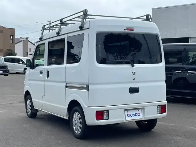 スズキ エブリイ PA 宮城県 2017(平29)年 9万km スペリアホワイト (株)IDOMが運営する【じしゃロン仙台店】の自社ローン専用車両になりますこちらは現金またはオートローンご利用時の価格です。自社ローンご希望の方は別途その旨お申付け下さい/ルーフキャリア/エアバック/ラジオプレイヤー/ETC/スペアキー/取扱説明書