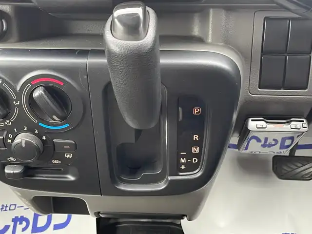 スズキ エブリイ PA 宮城県 2017(平29)年 9万km スペリアホワイト (株)IDOMが運営する【じしゃロン仙台店】の自社ローン専用車両になりますこちらは現金またはオートローンご利用時の価格です。自社ローンご希望の方は別途その旨お申付け下さい/ルーフキャリア/エアバック/ラジオプレイヤー/ETC/スペアキー/取扱説明書