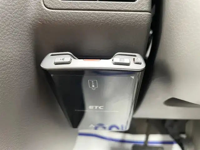 スズキ エブリイ PA 宮城県 2017(平29)年 9万km スペリアホワイト (株)IDOMが運営する【じしゃロン仙台店】の自社ローン専用車両になりますこちらは現金またはオートローンご利用時の価格です。自社ローンご希望の方は別途その旨お申付け下さい/ルーフキャリア/エアバック/ラジオプレイヤー/ETC/スペアキー/取扱説明書