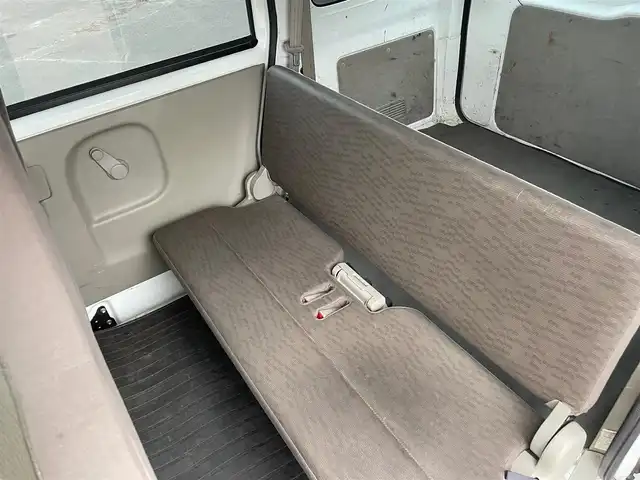 スズキ エブリイ PA 宮城県 2017(平29)年 9万km スペリアホワイト (株)IDOMが運営する【じしゃロン仙台店】の自社ローン専用車両になりますこちらは現金またはオートローンご利用時の価格です。自社ローンご希望の方は別途その旨お申付け下さい/ルーフキャリア/エアバック/ラジオプレイヤー/ETC/スペアキー/取扱説明書