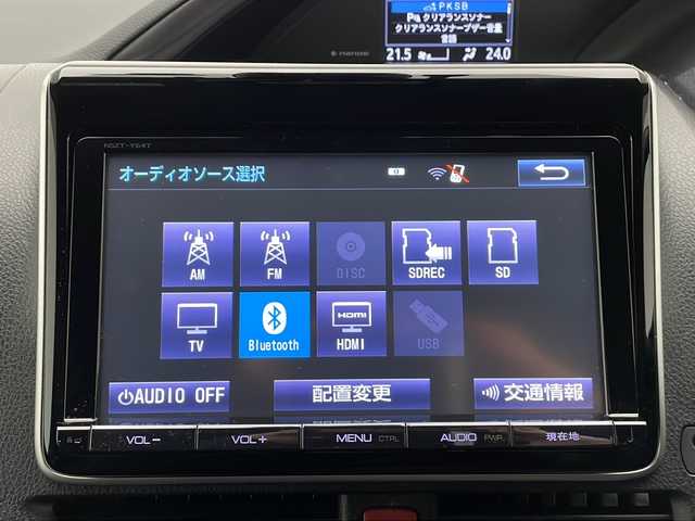 トヨタ エスクァイア ハイブリッド Gi プレミアムパッケージ ブラックテーラード 長野県 2020(令2)年 2.6万km ブラック 純正9インチナビ/両側パワースライドドア/トヨタセーフティセンスC/クルーズコントロール/ドライブレコーダー/パーキングサポートブレーキ/クリアランスソナー/バックカメラ/先行車発進お知らせ/フルセグTV/Bluetooth/CD/DVD/USB/HDMI/ビルトインETC（DSRC）/シートヒーター（運転席、助手席）/オートライト/LEDヘッドライト/オートマチックハイビーム/フォグランプ/ステアリングスイッチ/ステアリングヒーター/革巻きステアリング/純正フロアマット/純正アルミホイール/2列目サンシェード/電動格納ミラー/ウインカーミラー/ドアバイザー