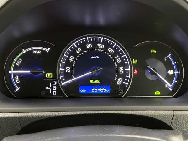 トヨタ エスクァイア ハイブリッド Gi プレミアムパッケージ ブラックテーラード 長野県 2020(令2)年 2.6万km ブラック 純正9インチナビ/両側パワースライドドア/トヨタセーフティセンスC/クルーズコントロール/ドライブレコーダー/パーキングサポートブレーキ/クリアランスソナー/バックカメラ/先行車発進お知らせ/フルセグTV/Bluetooth/CD/DVD/USB/HDMI/ビルトインETC（DSRC）/シートヒーター（運転席、助手席）/オートライト/LEDヘッドライト/オートマチックハイビーム/フォグランプ/ステアリングスイッチ/ステアリングヒーター/革巻きステアリング/純正フロアマット/純正アルミホイール/2列目サンシェード/電動格納ミラー/ウインカーミラー/ドアバイザー