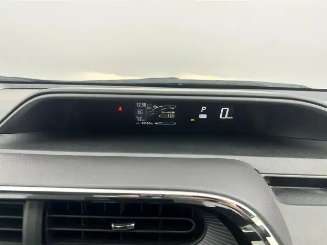 トヨタ アクア S 愛知県 2020(令2)年 4.5万km グレーメタリック ナビ　/バックカメラ　/ＥＴＣ　/オートエアコン　/BT　/ＣＤ　/キーレス　/電格ミラー/フロアマット　　/保証書　/取説　/スペアキー