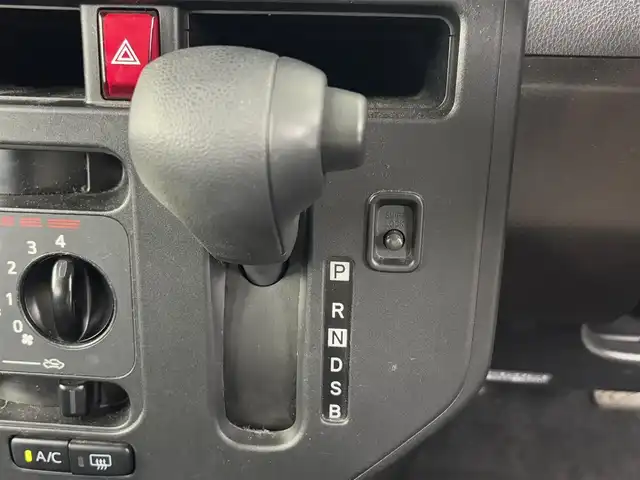 トヨタ ルーミー X S 埼玉県 2017(平29)年 6.1万km レーザーブルークリスタルシャイン 社外ナビ　/（AM/FM/TV/BT/applecarplay/レコーダーリンク）/ドライブレコーダー/盗難防止措置/横滑り防止措置/純正フロアマット/ドアバイザー/プッシュスタート/スマートキー/プッシュスタート/アイドリングストップ/バックカメラ