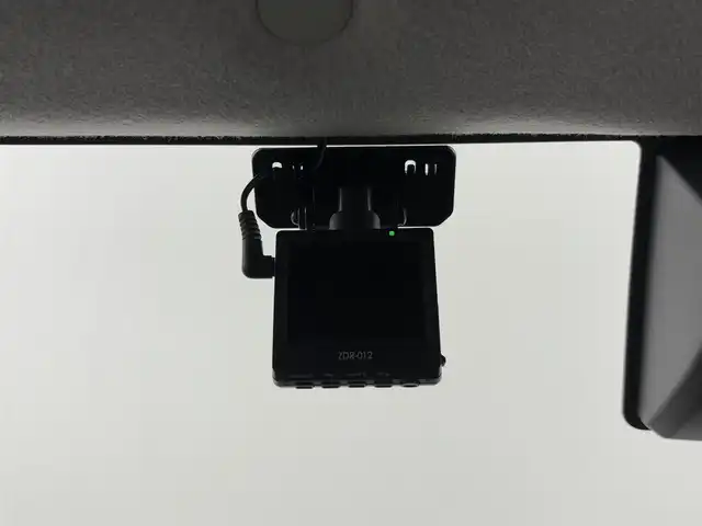 トヨタ ルーミー X S 埼玉県 2017(平29)年 6.1万km レーザーブルークリスタルシャイン 社外ナビ　/（AM/FM/TV/BT/applecarplay/レコーダーリンク）/ドライブレコーダー/盗難防止措置/横滑り防止措置/純正フロアマット/ドアバイザー/プッシュスタート/スマートキー/プッシュスタート/アイドリングストップ/バックカメラ