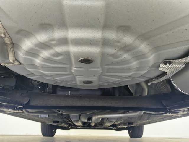 日産 ノート e－パワー X 栃木県 2019(令1)年 5.5万km ブリリアントホワイトパール インテリジェント ルームミラー/純正SDナビ(MM318D-W)/ Bluetooth/フルセグTV/CD/DVD/SD/AUX/AM/FM/インテリジェント エマージェンシー ブレーキ/・インテリジェント クルーズコントロール/・車線逸脱警報/・踏み間違い衝突防止アシスト/ETC2.0/ドライブレコーダー(CELLSTAR CSD-610FHR)/レーダー探知機(COMTEC ZERO 805V)/ドアバイザー/オートライト/ハロゲンヘッドライト/社外15インチアルミホイール/スマートキー×3本/保証書、取扱説明書