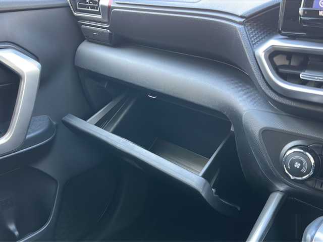 トヨタ ライズ Z 兵庫県 2023(令5)年 4.3万km ブラックマイカメタリック ワンオーナー/純正メーカーSDナビ/　Bluetooth/CD/AM//FM/フルセグテレビ（走行中視聴不可）/アラウンドビューモニター/純正ビルトインETC2.0/前後ドライブレコーダー/ブレーキホールド/ブラインドスポットモニター/パーキングアシスト/アダプティブクルーズコントロール/アンチロック・ブレーキ・システム/レーンキープアシスト/前後コーナーセンサー/横滑り防止装置/盗難防止装置/衝突被害軽減システム/シートヒーター（D+N席）/純正フロアマット/純正アルミホイール/LEDヘッドライト/オートマチックハイビーム/パワーウィンドウ/パワーステアリング/スマートキー/スペアキー（1本）/エアバッグ（W）/カーテンエアバッグ/保証書/取扱説明書