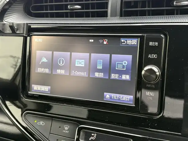 トヨタ アクア クロスオーバー 大分県 2017(平29)年 10.5万km ベージュ TOYOTAセーフティセンス/・プリクラッシュセーフティ/・レーンディパーチャアラート/・オートマチックハイビーム/純正SDナビ　型式：NSZT-W66T/【フルセグTV、DVD再生可、BT対応】/ステアリングスイッチ/バックカメラ/プッシュスタート/スマートキー/ビルトインETC/社外ドライブレコーダー　型式：ND-DVR10/ハーフレザーシート/横滑り防止装置/電動格納ミラー/オートライト/ハロゲンヘッドライト/純正16インチアルミホイール