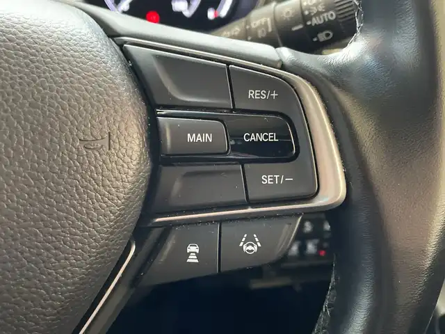 ホンダ オデッセイ ハイブリッド e:HEVアブソルート EX 埼玉県 2021(令3)年 4.3万km プレミアムヴィーナスブラックP ホンダセンシング/フリップダウンモニター/純正１０インチＳＤナビ/　　CD/DVD/BT/USB/フルセグ/全方位カメラ/両側パワースライドドア/パワーバックドア/レーダークルーズコントロール/ハーフレザーシート/パワーシート　/スマートキー2本/ビルトインETC