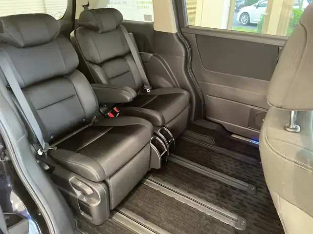 ホンダ オデッセイ ハイブリッド e:HEVアブソルート EX 埼玉県 2021(令3)年 4.3万km プレミアムヴィーナスブラックP ホンダセンシング/フリップダウンモニター/純正１０インチＳＤナビ/　　CD/DVD/BT/USB/フルセグ/全方位カメラ/両側パワースライドドア/パワーバックドア/レーダークルーズコントロール/ハーフレザーシート/パワーシート　/スマートキー2本/ビルトインETC