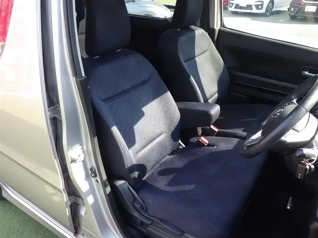 マツダ フレア ハイブリッド XS 千葉県 2018(平30)年 6.6万km シルバー 155/65R14/レーダーブレーキサポート/アイドリングストップ/ヘッドアップディスプレイ/社外メモリーナビ/地デジTV/【DVD/CD再生機能　Bluetooth接続】/バックカメラ/運転席シートヒーター/革巻きステアリング/ウインカーミラー/HIDヘッドライト/純正14インチアルミホイル/携帯リモコン