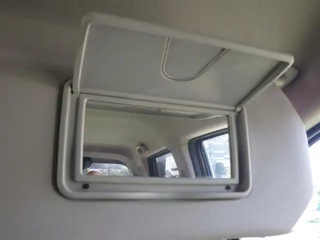 マツダ フレア ハイブリッド XS 千葉県 2018(平30)年 6.6万km シルバー 155/65R14/レーダーブレーキサポート/アイドリングストップ/ヘッドアップディスプレイ/社外メモリーナビ/地デジTV/【DVD/CD再生機能　Bluetooth接続】/バックカメラ/運転席シートヒーター/革巻きステアリング/ウインカーミラー/HIDヘッドライト/純正14インチアルミホイル/携帯リモコン