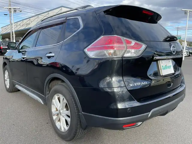 日産 エクストレイル 20X エマージェンシーブレーキ 岡山県 2014(平26)年 14.3万km ダイヤモンドブラック 登録時走行距離：　142585km/４WD/ガラスルーフ/純正ナビ/　(CD/ワンセグTV/AUX)/全方位カメラ/防水シート/衝突被害軽減システム/コーナーセンサー/ビルトインETC/ルーフレール/シートヒーター（D・N席）/ハンズフリーパワーバックドア/防水ラゲッジボード/革巻きステアリング/ステアリングスイッチ/純正ハロゲンヘッドライト/フォグライト/オートライト/プッシュスタート/スマートキー/アイドリングストップ/アドバンスドヒルディセントコントロール/ルーフレール/純正アルミホイール 17インチ/ウインカーミラー/電動格納ミラー/純正フロアマット/横滑防止装置/盗難防止装置