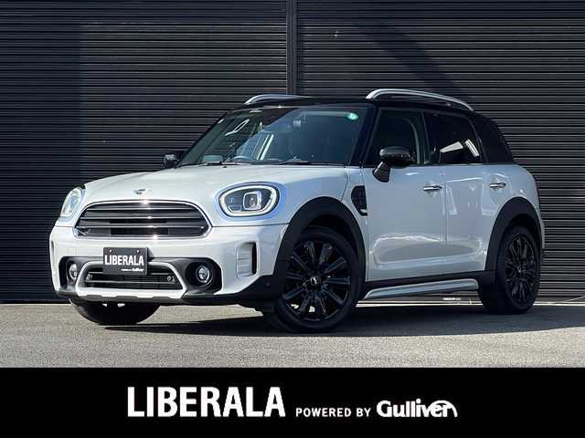 ＭＩＮＩ ＢＭＷ ミニ クロスオーバー クーパー D 山梨県 2020(令2)年 3.7万km ホワイト・シルバー 純正ナビ(BT/USB/AM/FM)/バックカメラ/社外地デジチューナー(RUE-T500)/インテリジェントセーフティ/歩行者警告（昼間）/ACC/パーキングアシスト/HUD/パワーバックドア/横滑り防止装置/クリアランスソナー/前後ドライブレコーダー/アイドリングストップ/ミラー型ETC/タイヤ空気圧警告システム/革巻きステアリング/ステアリングスイッチ/純正フロアマット/LEDヘッドライト/前後フォグランプ/オートワイパー/スマートキー2本/保証書/取扱説明書