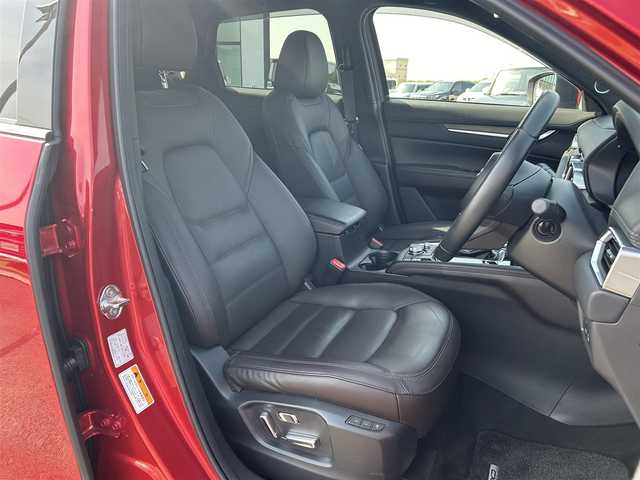 マツダ ＣＸ－５ XD エクスクルーシブモード 奈良県 2019(平31)年 1.8万km 赤 純正メーカーＯＰナビ　/レーダークルーズコントロール　/衝突軽減ブレーキ　/全方位モニター　/４ＷＤ　/ＥＴＣ　/フルセグＴＶ　/電動リアゲート　/前後ドライブレコーダー　/レザーシート　/エアシート　/シートヒーター/BOSEプレミアムスペシャル/HUD/ステアリングヒーター/シートメモリー/オートホールド