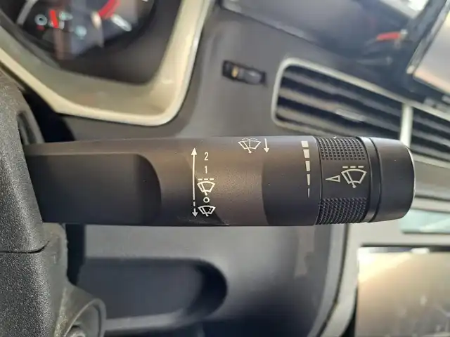 シボレー カマロ LT RS 大阪府 2010(平22)年 11.4万km 黒 /正規ディーラー車//黒革シート//サンルーフ//ラルグス車高調//大型リアウィング//カロッツェリアディスプレイオーディオ(FH-9200DVD)/・BT・CD・DVD・FM・AM//gorillaナビ(NV-SB541DT)/・ワンセグTV//ETC//BOSTON PREMIUM AUDIO//イルミネーションスカッフプレート//社外22インチアルミホイール//シートヒーター//ブレンボキャリパーカバー//保証書//取扱説明書//スペアキー