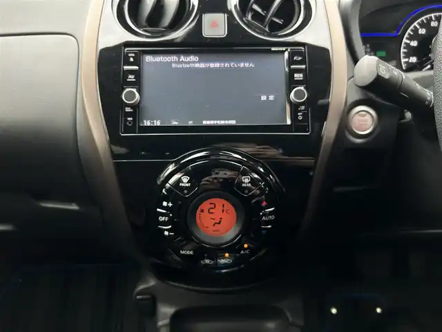 日産 ノート e－パワー メダリスト 愛媛県 2017(平29)年 3.5万km ガンＭ 純正ナビ　フルセグＴＶ　Ｂｌｕｅｔｏｏｔｈ　ＤＶＤ　デジタルインナーミラー　アラウンドビューモニタ　エマージェンシーブレーキ　ハーフレザーシート　ＥＴＣ　ドライブレコーダー　ＬＥＤ　前後コーナーセンサー