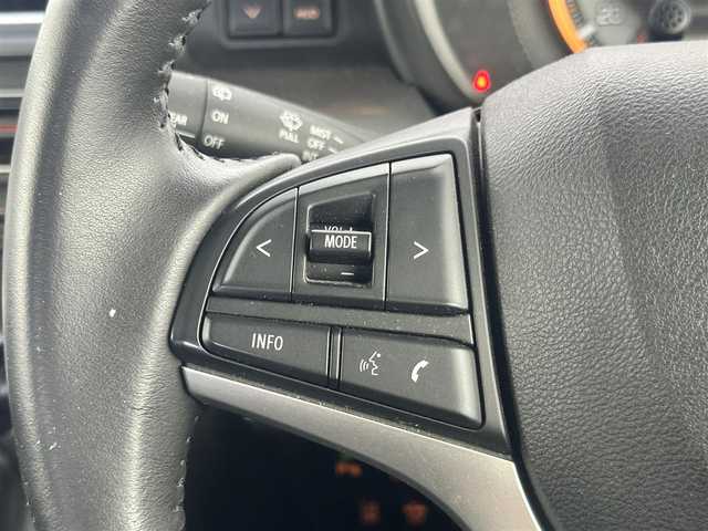 スズキ スペーシア ギア HYBRID XZ 愛知県 2019(平31)年 1.1万km ピュアホワイトP 純正8インチナビ　/（フルセグ／ＢＴ／ＣＤ／ＤＶＤ）　/全方位モニター　/衝突軽減システム　/コーナーセンサー　/レーンキープアシスト　/両側パワースライドドア　/ヘッドアップディスプレイ　/前席シートヒーター　/後席サンシェード　/ドライブレコーダー　/ETC　/スペアキー
