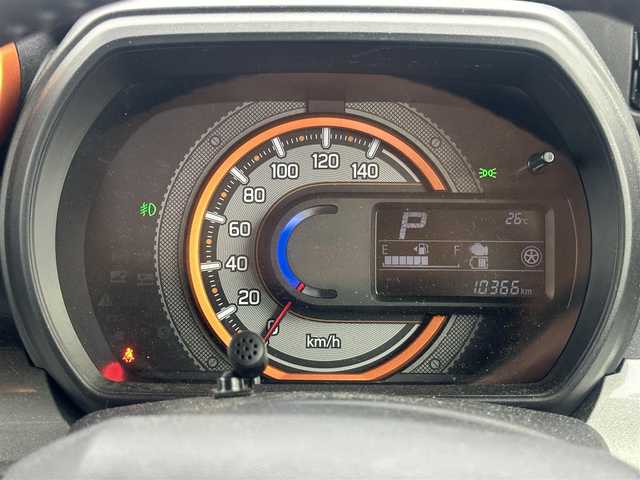 スズキ スペーシア ギア HYBRID XZ 愛知県 2019(平31)年 1.1万km ピュアホワイトP 純正8インチナビ　/（フルセグ／ＢＴ／ＣＤ／ＤＶＤ）　/全方位モニター　/衝突軽減システム　/コーナーセンサー　/レーンキープアシスト　/両側パワースライドドア　/ヘッドアップディスプレイ　/前席シートヒーター　/後席サンシェード　/ドライブレコーダー　/ETC　/スペアキー