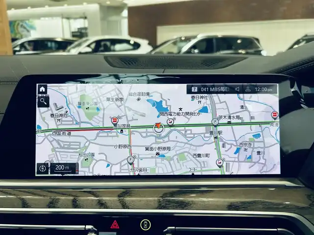 ＢＭＷ Ｘ７ xDrive35d Mスポーツ 大阪府 2019(令1)年 1.7万km 黒 イノベーションP/リアエンターテイメント/サンルーフ/HUD/ハーマンカードン/黒革/メモリ付きパワーシート/エアシートヒーター/ACC/純正ナビ/TV/360度カメラ/applecarplay/純正22インチAW/LEDヘッドライト/電動リアゲート/電動格納サードシート/ワイヤレス充電/ブラインドスポット/ディスプレイキー