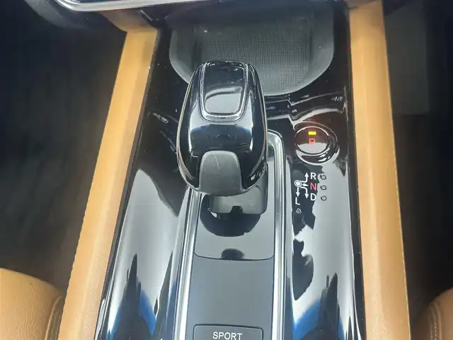ホンダ ヴェゼル ハイブリッド Z ホンダセンシング 愛知県 2019(令1)年 3.3万km ミッドナイトブルービームM ホンダセンシング　/レーダークルーズコントロール　/衝突軽減ブレーキ　/純正ナビ　/フルセグTV　/Bluetooth　/バックカメラ　/ハーフレザーシート　/シートヒーター　/純正ドラレコ　/ビルトインETC　/ステアリグリモコン　/フォグランプ　/ルーフレール　/社外スタッドレス積載　