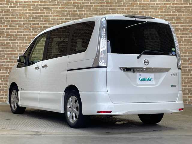 日産 セレナ ハイウェイS G Sハイブリッド 岩手県 2013(平25)年 8.1万km ブリリアントホワイトパール 福祉車両/手動運転装置（APドライブ）/カロッツェリアフリップダウンモニター/カロッツェリアナビ/横滑り防止装置/後席オートエアコン/両側パワースライドドア/ロールサンシェード/クルーズコントロール/アイドリングストップ/ETC/ドライブレコーダー/バックカメラ/純正16インチアルミホイール
