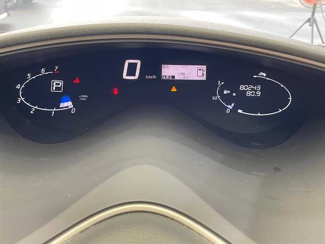 日産 セレナ ハイウェイS G Sハイブリッド 岩手県 2013(平25)年 8.1万km ブリリアントホワイトパール 福祉車両/手動運転装置（APドライブ）/カロッツェリアフリップダウンモニター/カロッツェリアナビ/横滑り防止装置/後席オートエアコン/両側パワースライドドア/ロールサンシェード/クルーズコントロール/アイドリングストップ/ETC/ドライブレコーダー/バックカメラ/純正16インチアルミホイール
